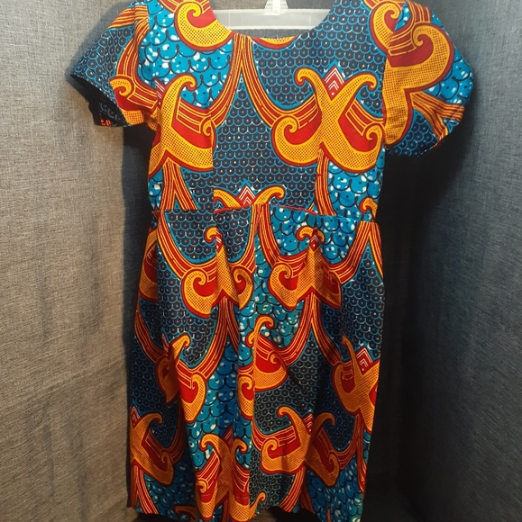 African Style Handmade Girls Dashiki Dress - Picture 3 of 6